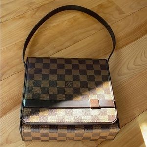 Louis Vuitton Damier Ebene shoulder bag